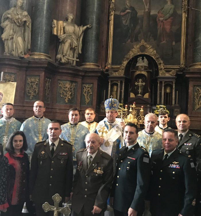 Празник Покрови Пресвятої Богородиці з захисниками України