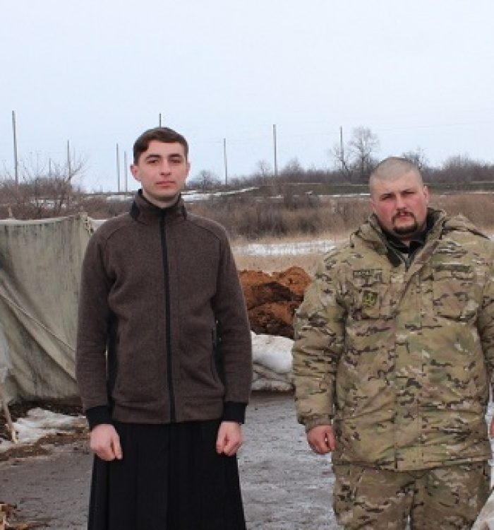 “Коли йде обстріл – про Бога згадується по-особливому”, – боєць АТО