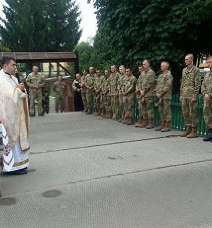 На Яворівському полігоні Захисники України молилися за мир в країні