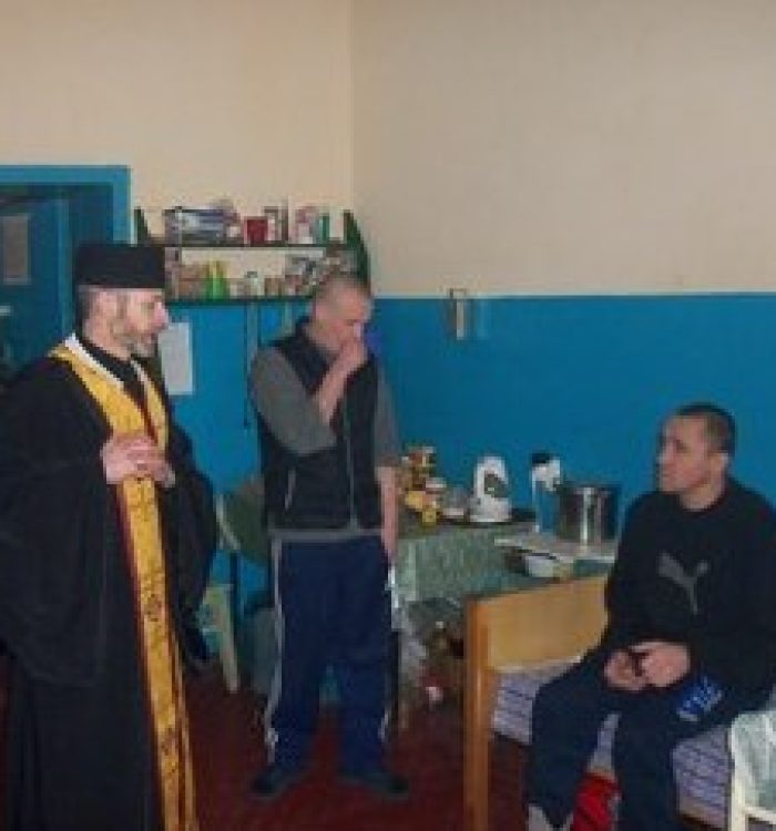 Недужі в’язні, що знаходяться на лікуванні, почули проповідь про життя Великомученика Пантелеймона
