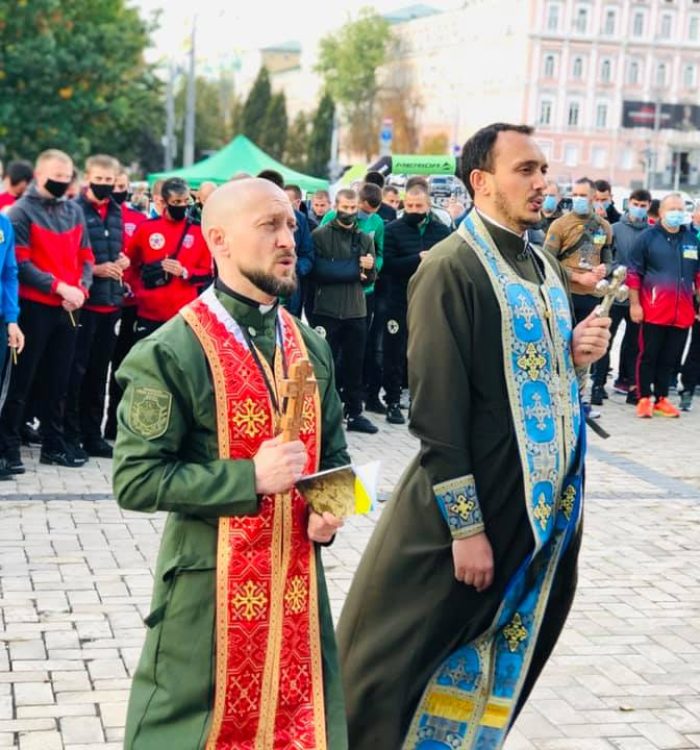 Учасники Чемпіонату на Кубок Героїв АТО взяли участь у панахиді за полеглими