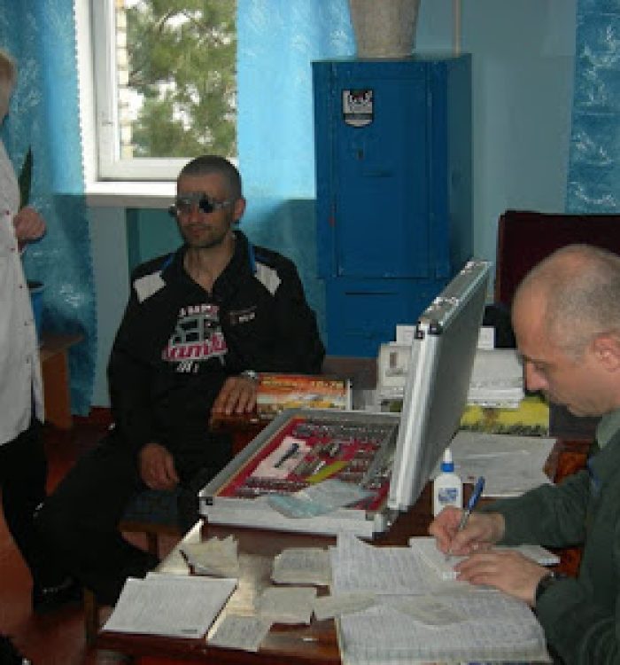 Офтальмолог-волонтерка перевірила зір в’язням у Білоцерківській виправній колонії №35
