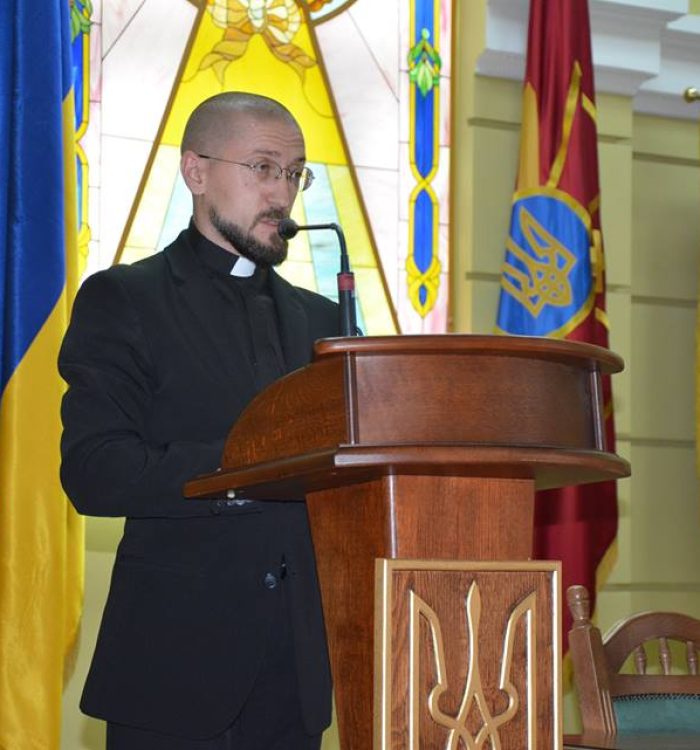 Доповідь о. Андрія Зелінського про формування лідерської компетенції військових