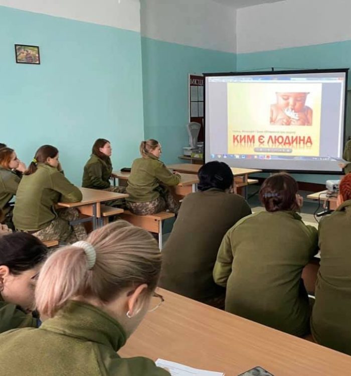 На Одещині вперше провели духовно-психологічний захід для жінок-військовослужбовців