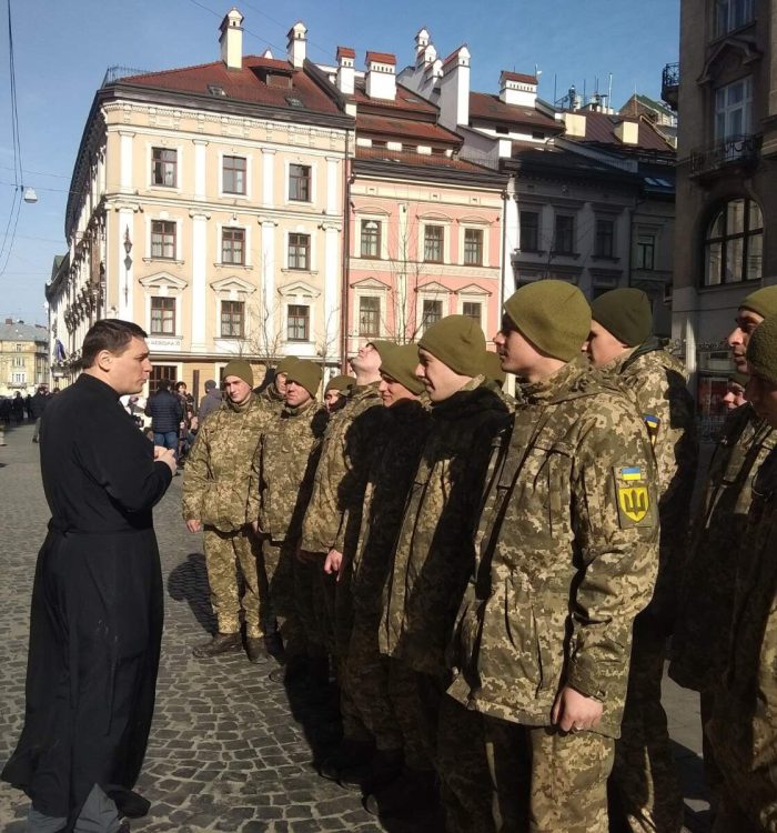 Військовослужбовці служби правопорядку завітали до львівського Гарнізонного храму