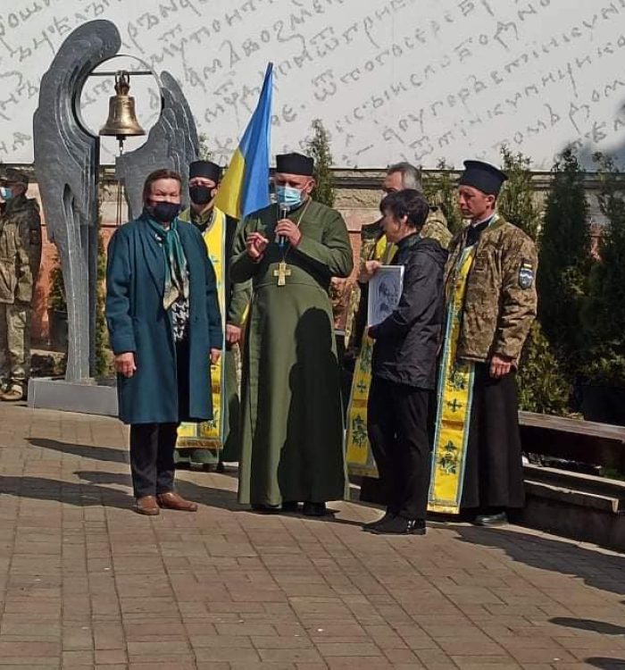 У Чернівцях провели поминальні молитовні заходи з нагоди річниці загибелі лейтенанта Олександра Маланчука