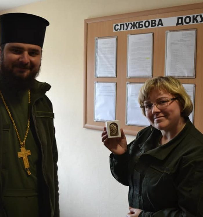 Капелан привітав гвардійців з Воскресінням Христовим та подарував писанки