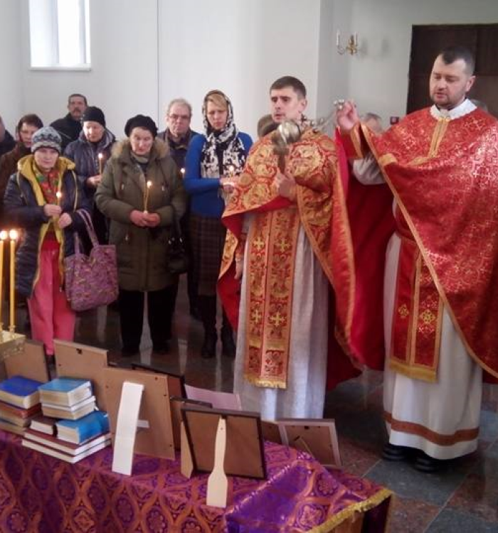 Ніхто не забутий! В Ірпіні молилися за загиблих воїнів АТО