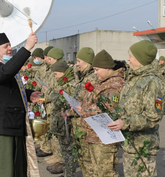 У військовій частині на Одещині з нагоди Міжнародного жіночого дня привітали жінок-військовослужбовців