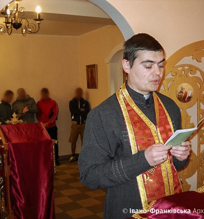В’язні в Івано-Франківську роздумували над Хресним шляхом Ісуса Христа