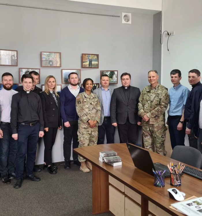 Військові капелани Львівської архиєпархії провели зустріч із капеланом Збройних сил США