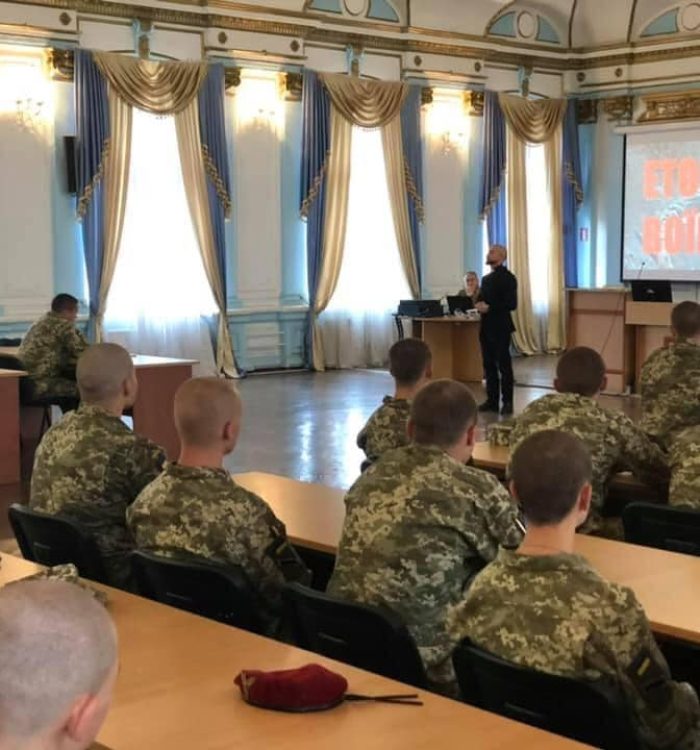 О. Андрій Зелінський прочитав лекцію про ціннісні засади військового лідерства для студентів Військової академії