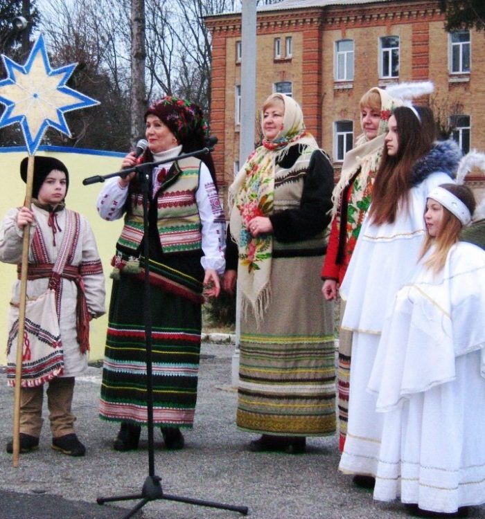 Різдвяна коляда на плацу