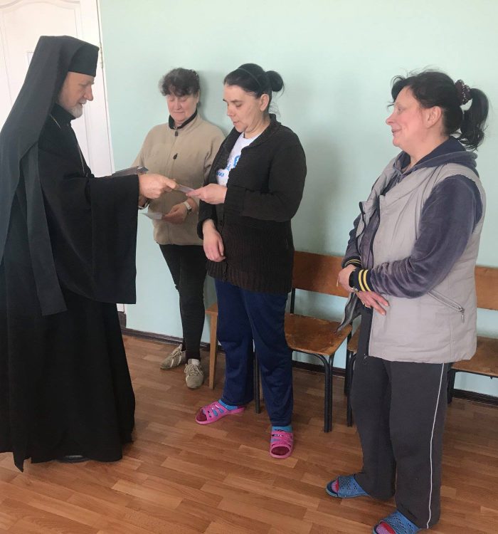 Єпископ простягнув руку в’язням, щоб пригадати покликання кожної людини до свободи