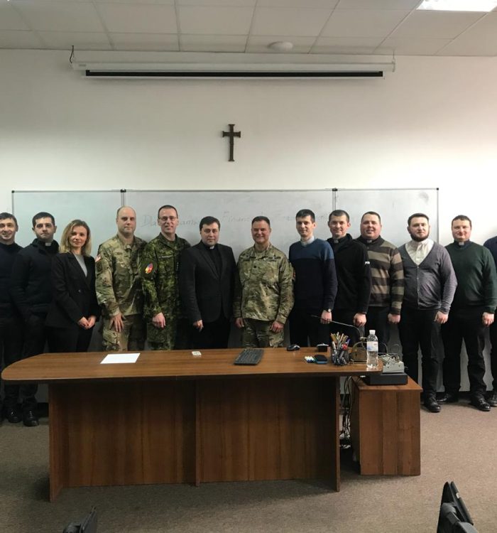 Військові капелани Збройних сил США та Канади ділилися досвідом з капеланами Львівської архиєпархії УГКЦ