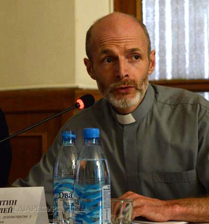 Бачення в’язничних душпастирів щодо інституту помилування було представлено на круглому столі у Києві
