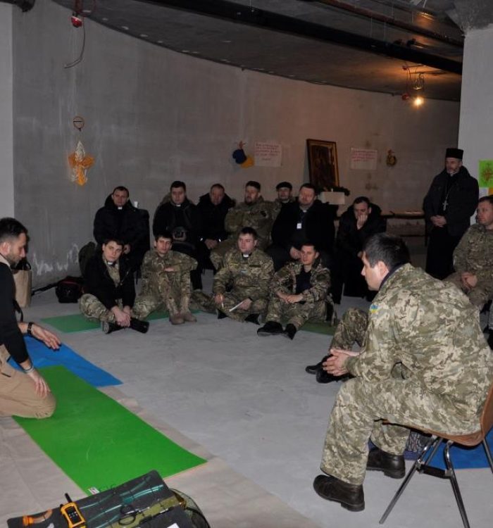 Військових священиків УГКЦ навчають основ тактичної медицини