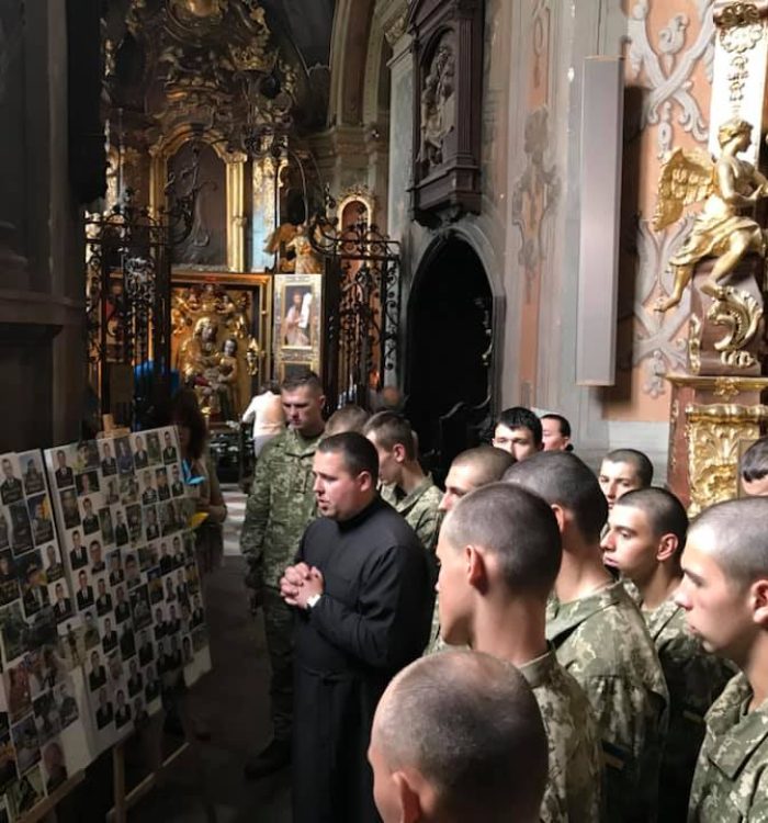 Курсанти побували у підземеллі Гарнізонного храму