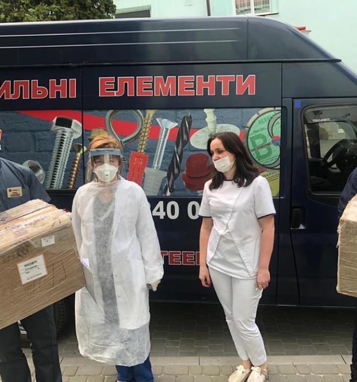 Львівська обласна інфекційна клінічна лікарня отримала апарат ШВЛ від спільноти Гарнізонного храму святих апостолів Петра і Павла