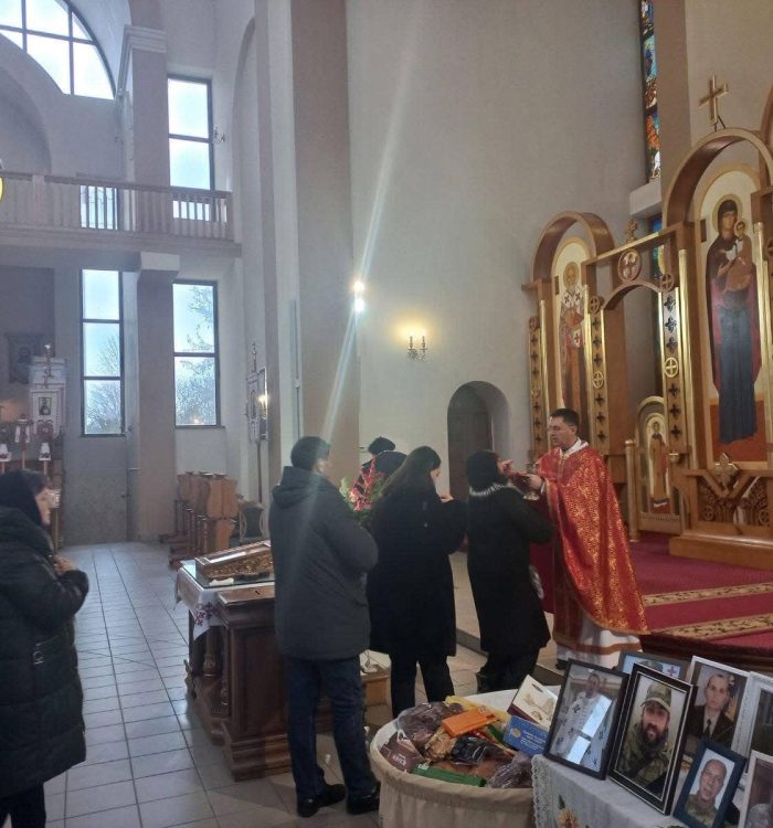 У Тернополі пройшла щомісячна молитовна зустріч родин полеглих Героїв