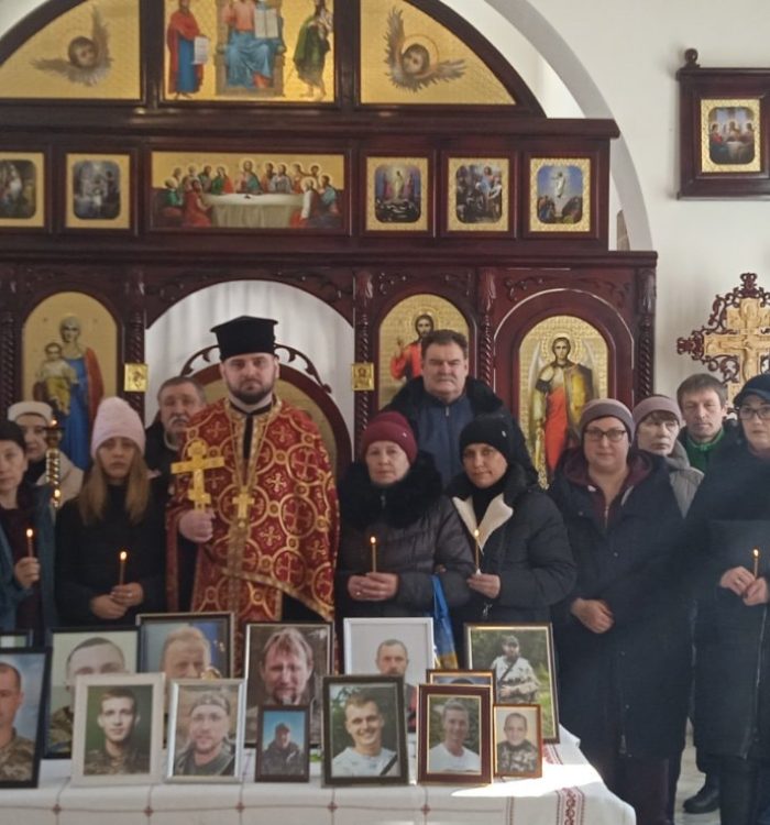 У м’ясопусну поминальну суботу в Славутичі на молитовну зустріч зібралися родини полеглих Героїв