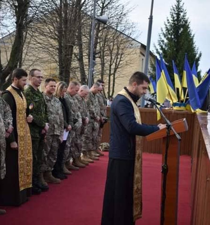 Понад 1300 військовослужбовців склали присягу на вірність українському народові