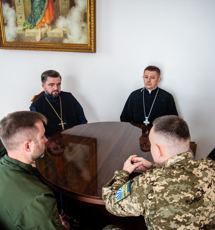 Ректори Київських духовних семінарій УГКЦ і ПЦУ обговорили питання підготовки майбутніх військових капеланів