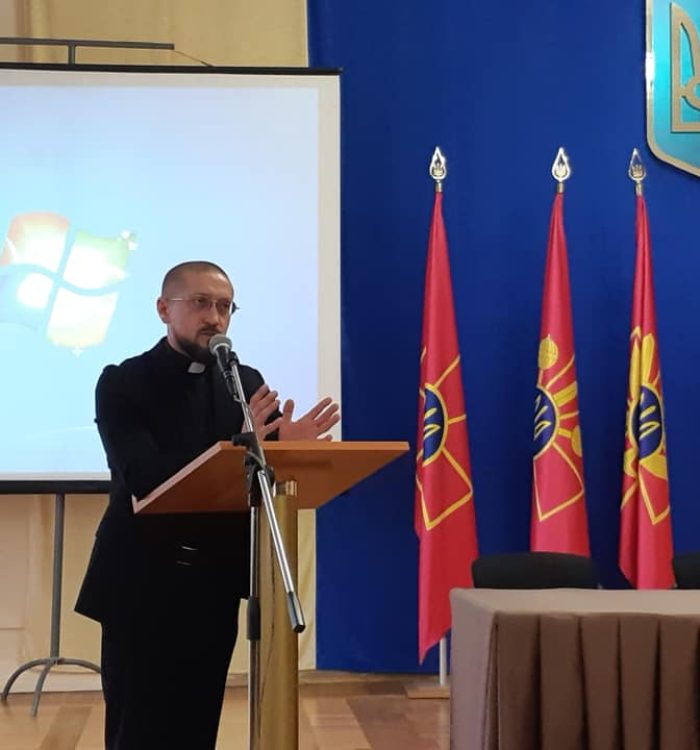 ВЕЛИКІ УРОКИ “ПАРОХА МАЙДАНЕКА”. ДУХОВНІ ЗАСАДИ ТА ІДЕАЛИ ДУШПАСТИРСЬКОЇ ОПІКИ  В СУЧАСНОМУ УКРАЇНСЬКОМУ ВІЙСЬКУ