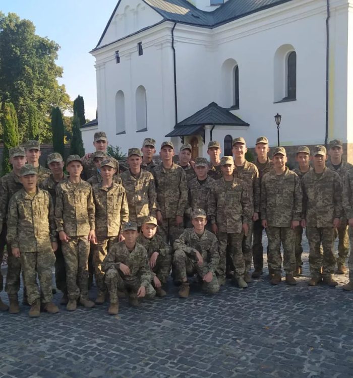 Учні Львівського ліцею імені героїв Крут відвідали Крехівський монастир Отців Василіян
