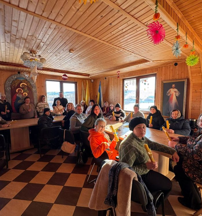 У Золочеві відбулася зустріч групи взаємодопомоги та психологічної підтримки родин полеглих Захисників