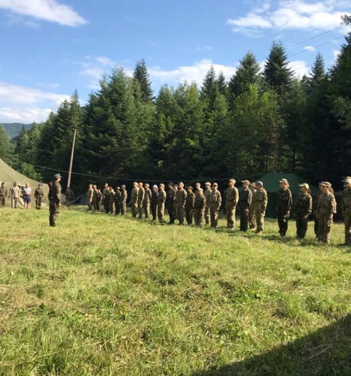 У “Сколівських Бескидах” розпочинається Християнський військовий вишкільний табір “Захисник”