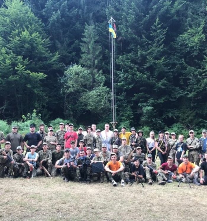 Християнський військовий вишкільний табір “Захисник” відвідали десантники
