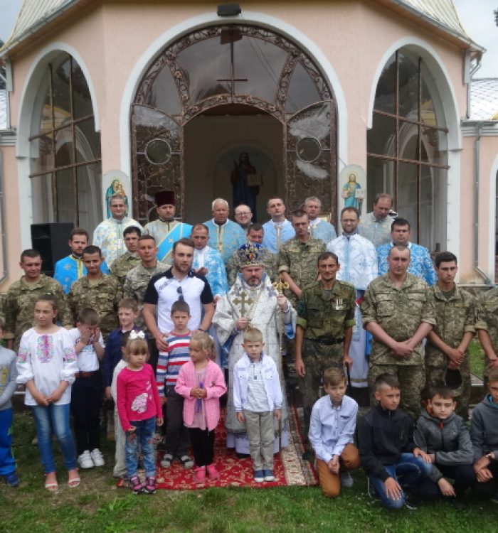Воїни АТО зі своїми родинами взяли участь в прощі до Билич
