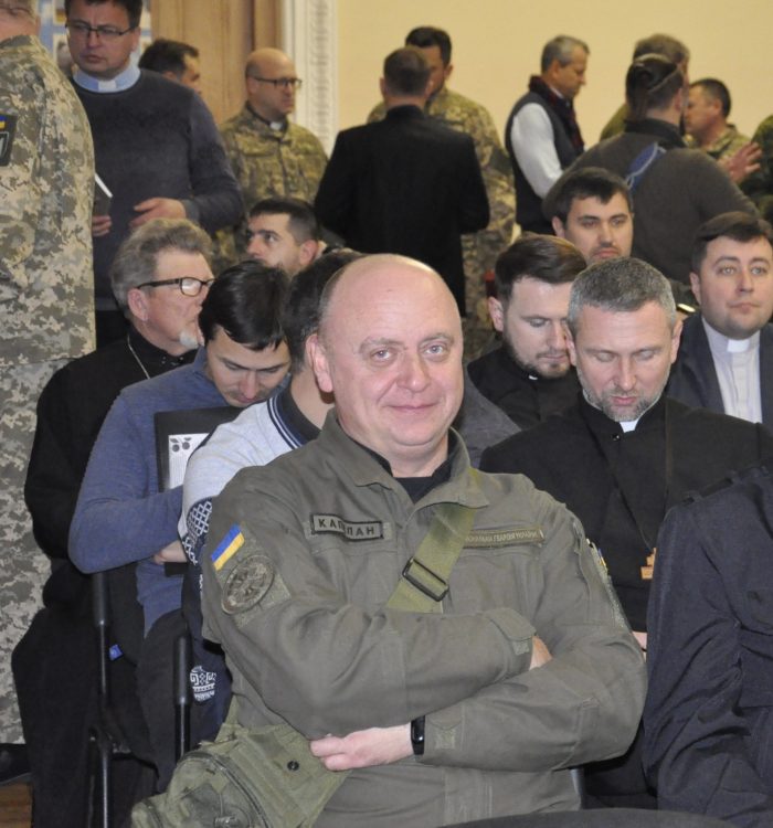 Військовий капелан отець Іван Хміль: «Я переконався, що українці вміють захищати свою землю.»