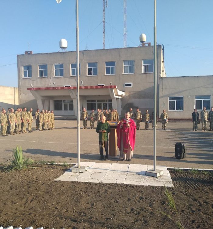 Капелан спільно з воїнами вшанував пам’ять полеглих захисників України