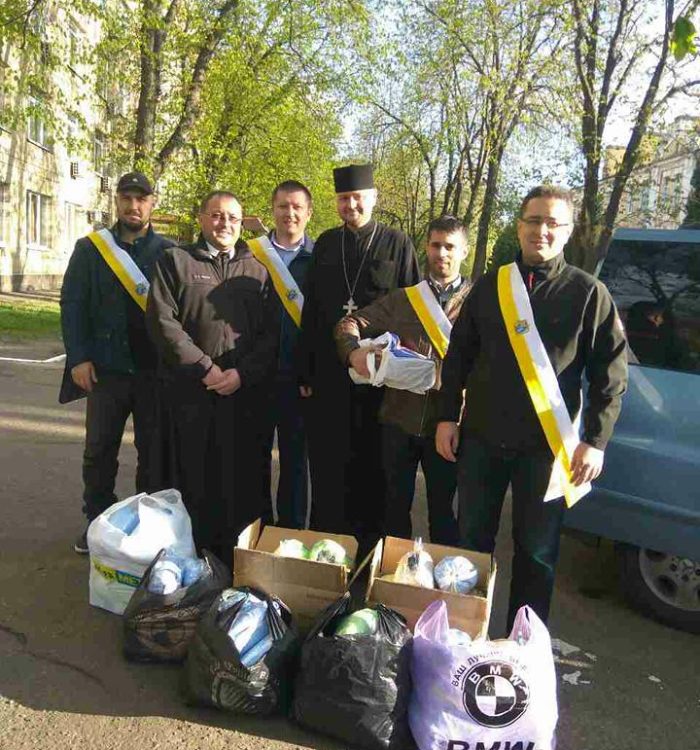 Передвеликодні відвідини захисників у госпіталі Збройних сил України