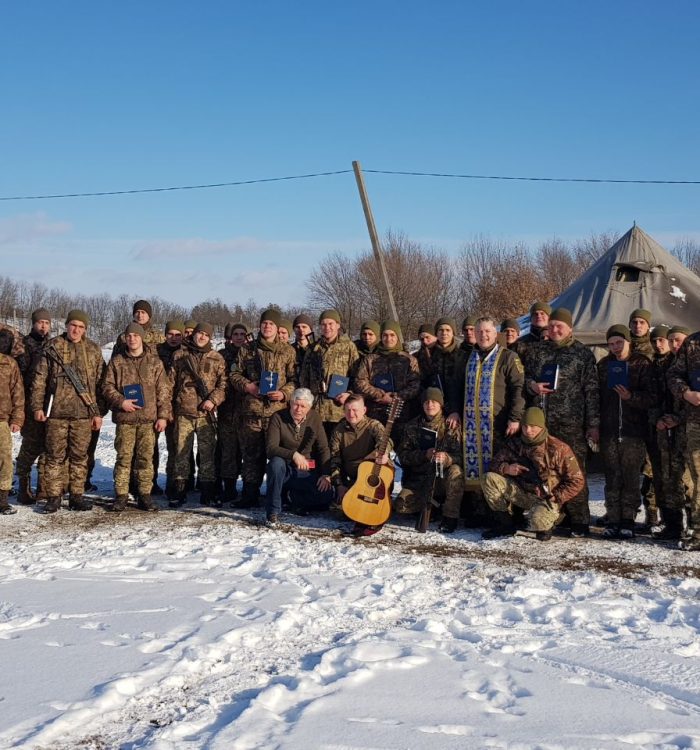 Капелан УГКЦ з душпастирським візитом відвідав воїнів на сході України