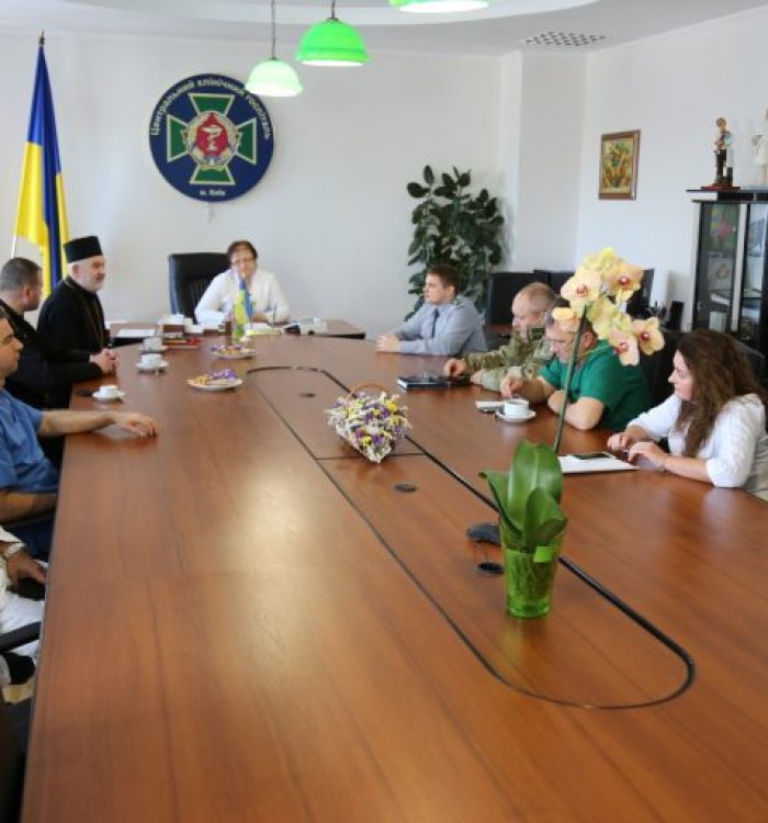 Єпископ Йосиф Мілян відвідав військові госпіталі Києва