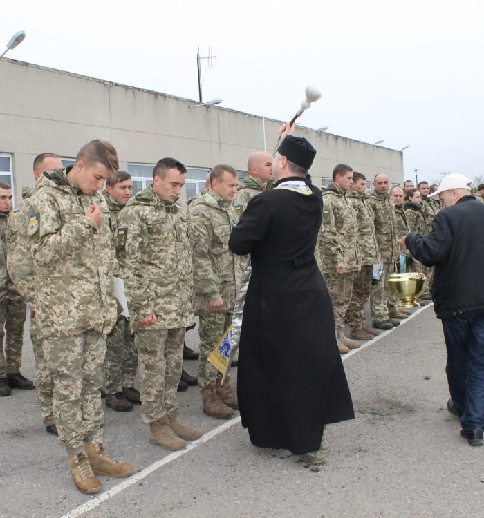 На Одещині урочисто зустріли військових, які повернулися із зони ООС