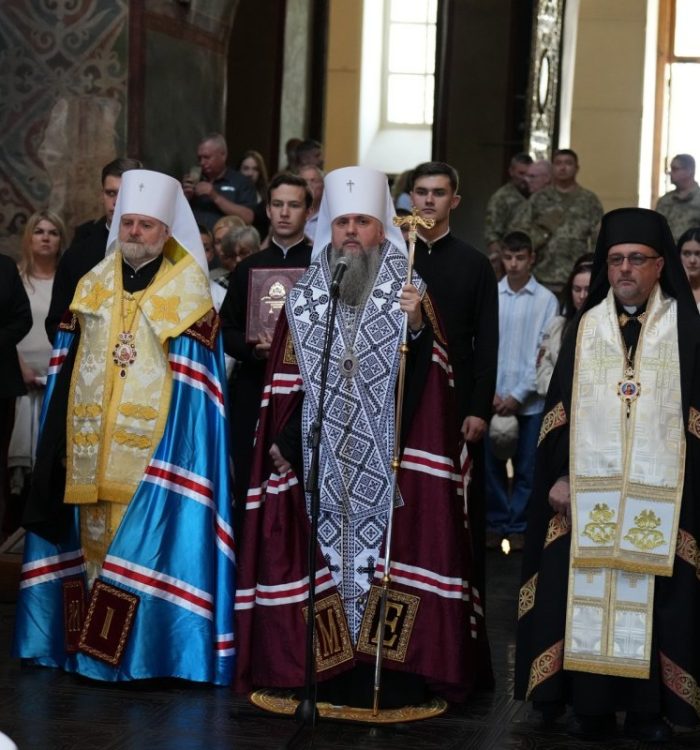 У Софії Київській розпочався марафон виставки-презентації «Молитовний кордон»