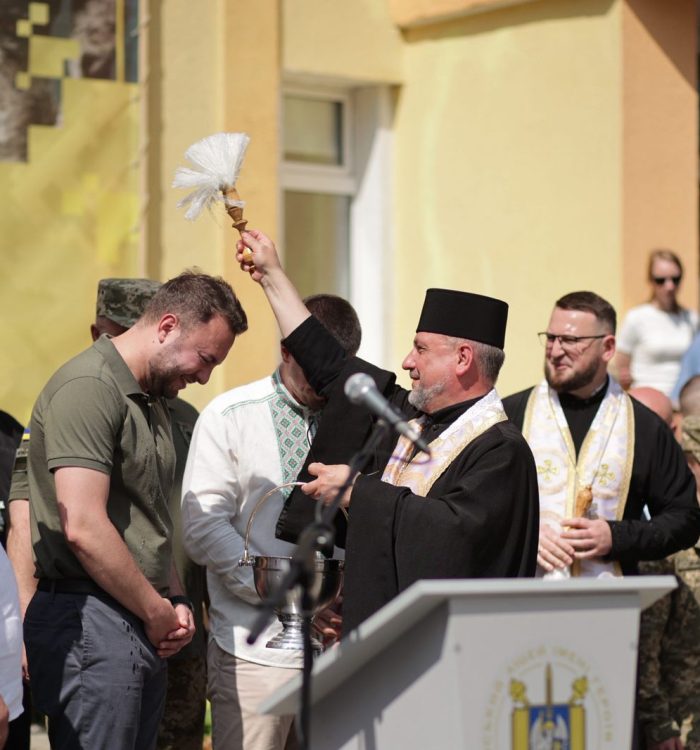 У Львівському ліцеї імені Героїв Крут відбулися випускні урочистості