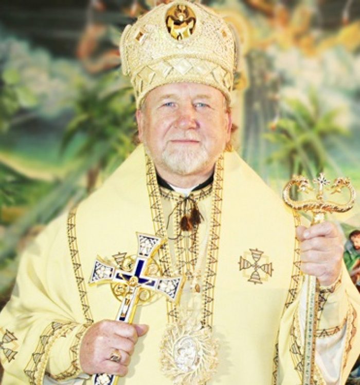 Єпископи УГКЦ: «Священик не може бути активним учасником бойових дій»