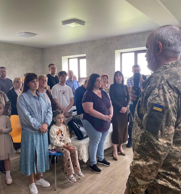 У Полтаві з нагоди Дня матері провели зустріч для родин полеглих та безвісти зниклих Захисників України