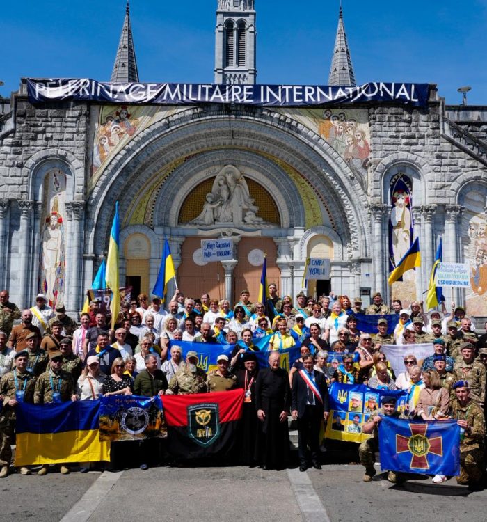 Українські військові здійснили паломництво до Люрда