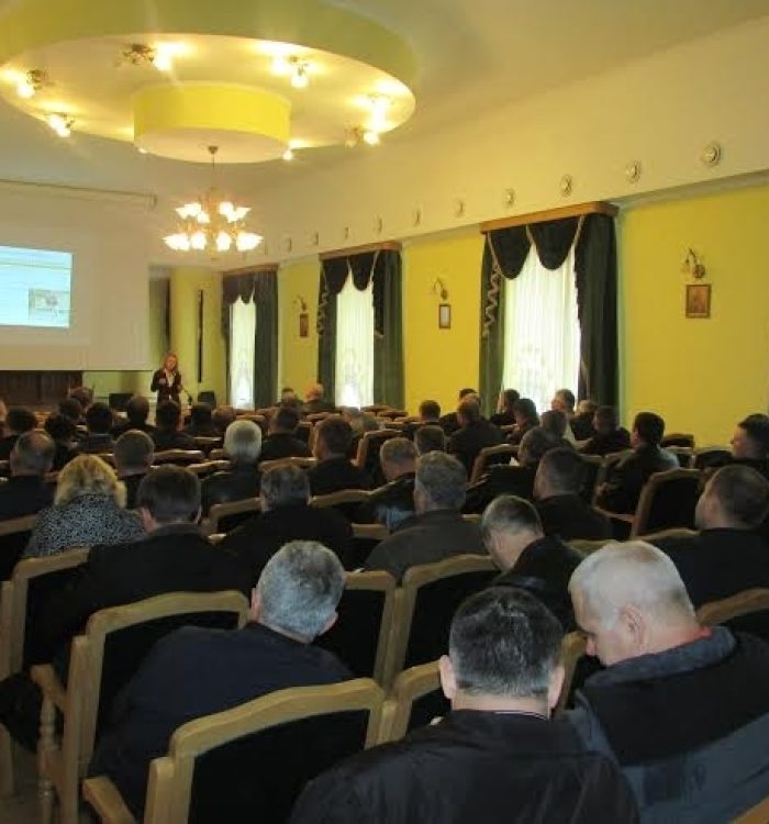 У Бучацькій єпархії вчили священиків працювати з людьми, що повернулися з АТО