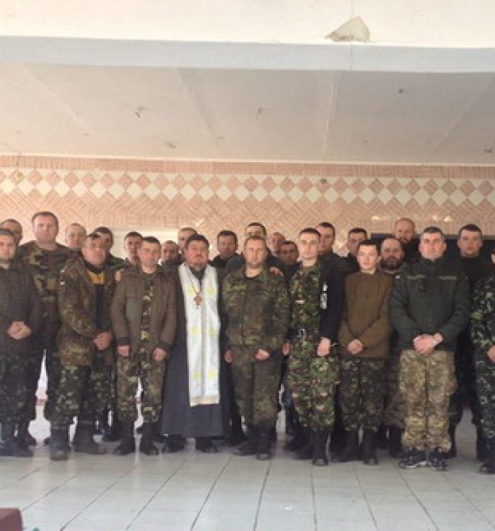 Капелани з Тернопільщини святкували Великдень в зоні АТО