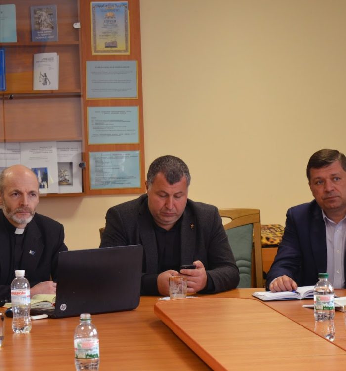 Члени Душпастирської ради взяли участь у круглому столі на тему поліцейського капеланства