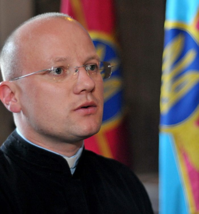 “Кожен добрий вчинок – це преображення світу”, – о. Степан Сус про акцію “Фруктовий кошик для захисника України”