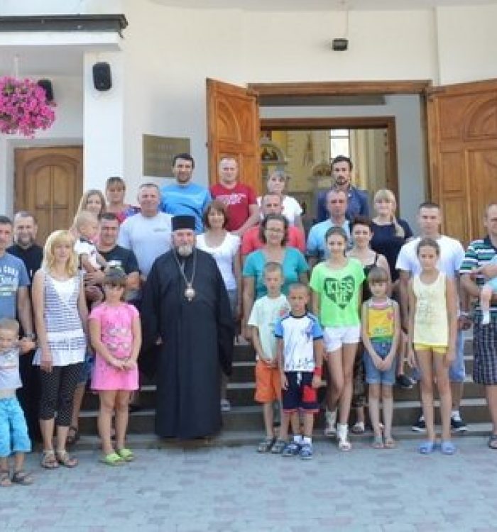 Військові та їх родини духовно відпочили в Зарваниці