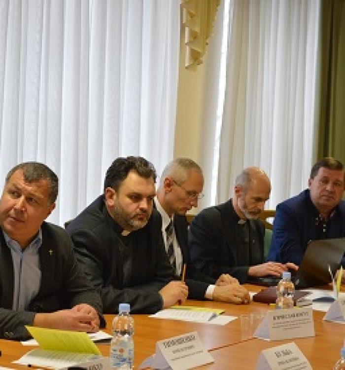 Представники Церков взяли участь у круглому столі на тему: «Актуальні проблеми кримінального права та процесу і практики їх застосування»